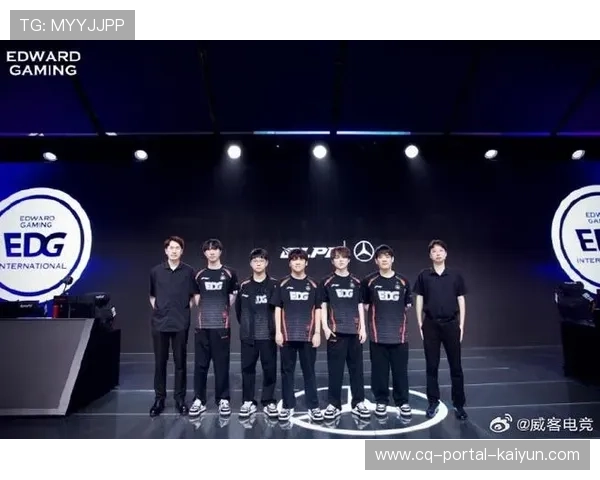 JDG阵容重组困境：核心选手离队，青年梯队提拔需加速